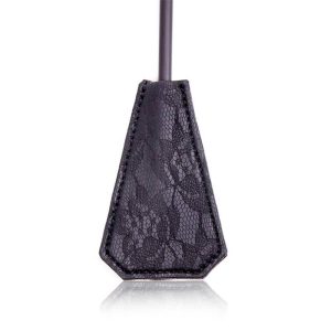 PLUMA CON PALA DE ENCAJE